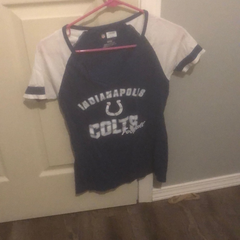 Colts shirt